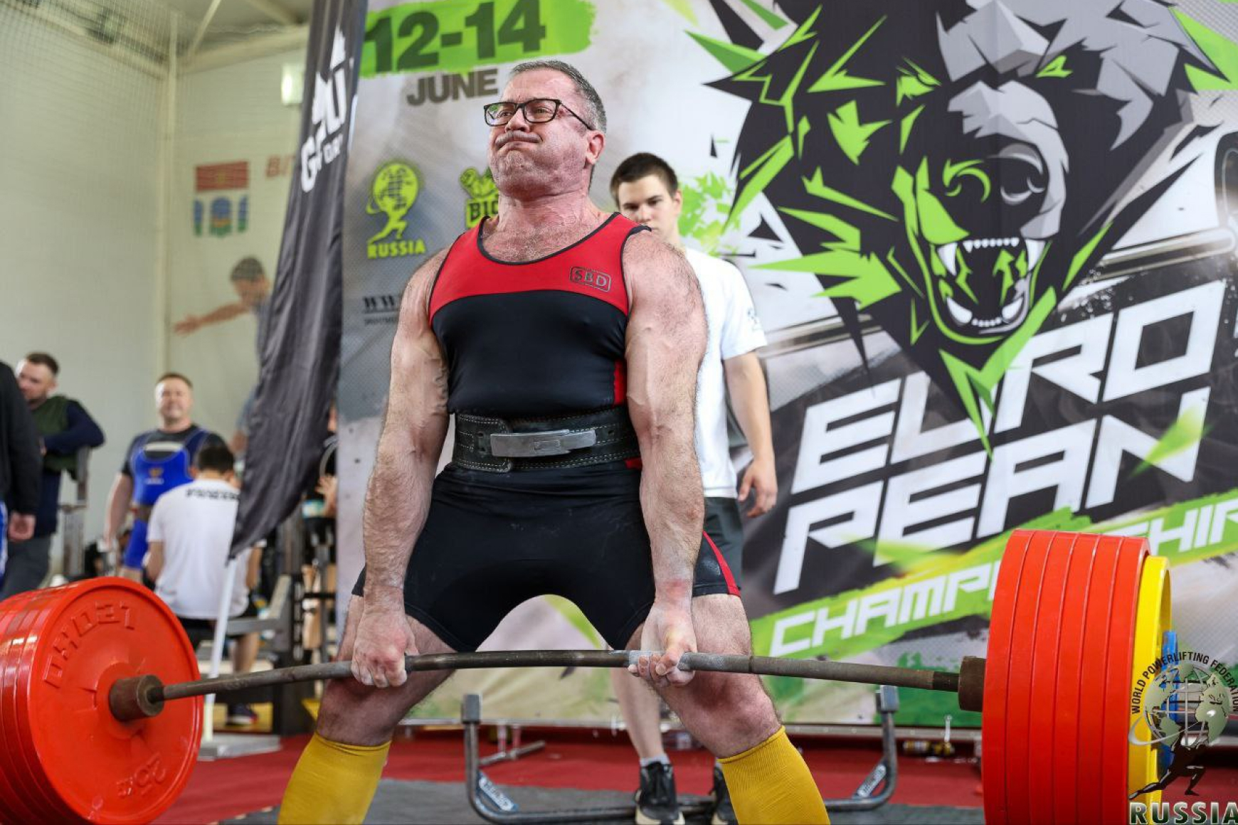 Пауэрлифтинг в Powerhouse Gym Сокол
